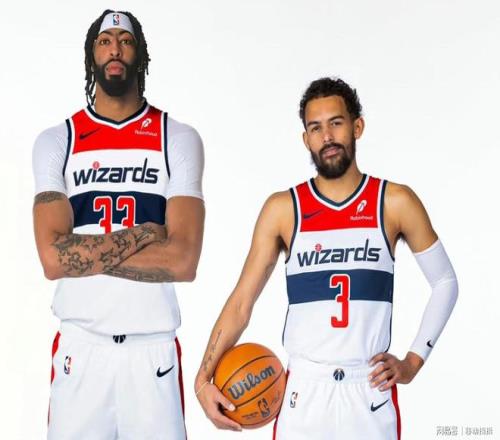 铜梁龙队荣,耀再续,传奇球员集,DB真人视讯,DB真人,(Sports),DB视讯官网,DB真人官方平台